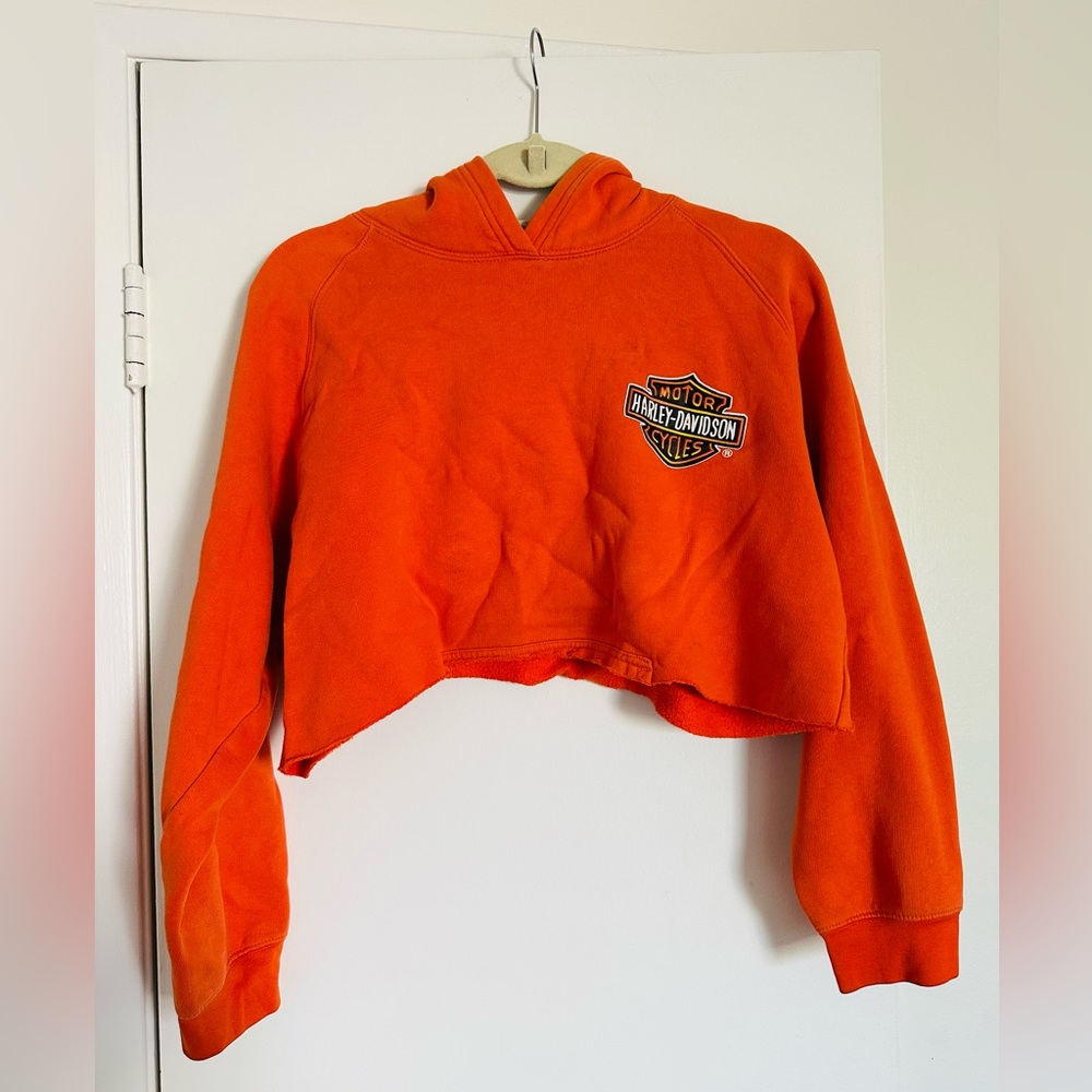 SAMI MIRO VINTAGE Harley Davidson Crop Hoodie in Orange